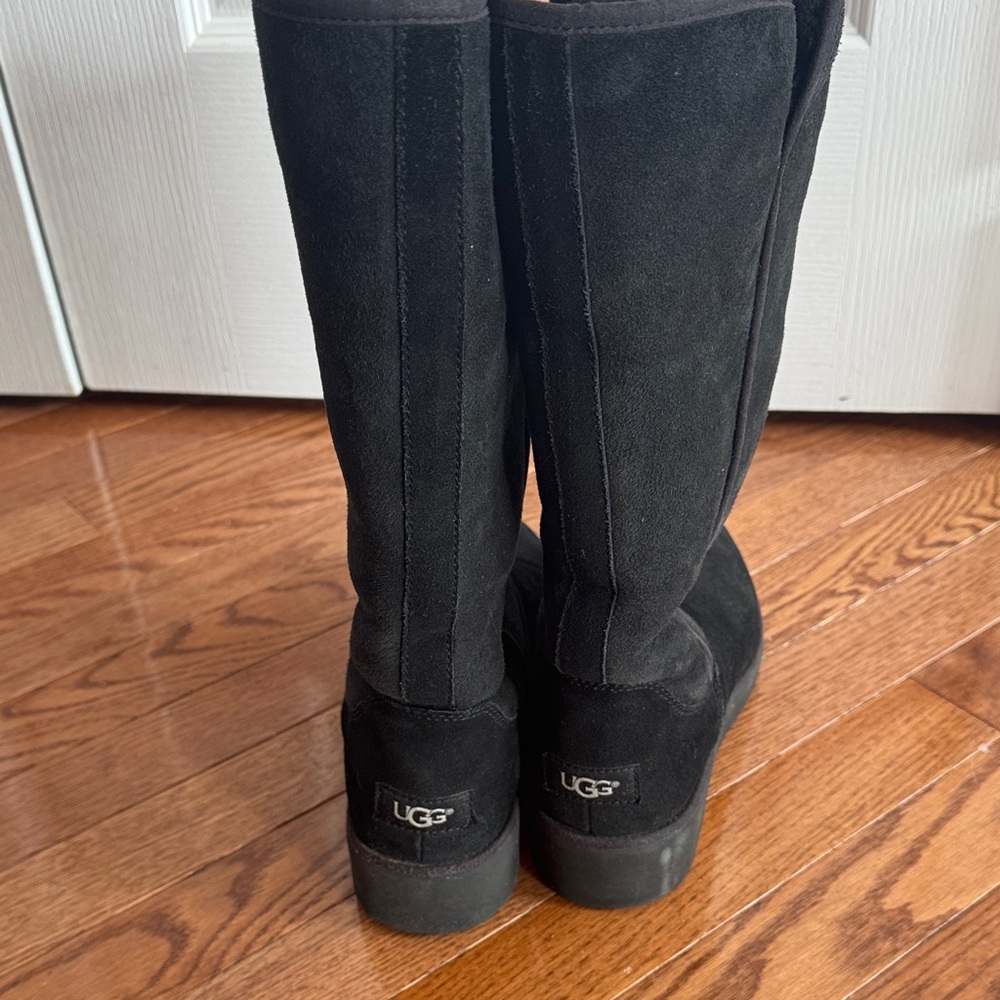 UGG Women's tall boots